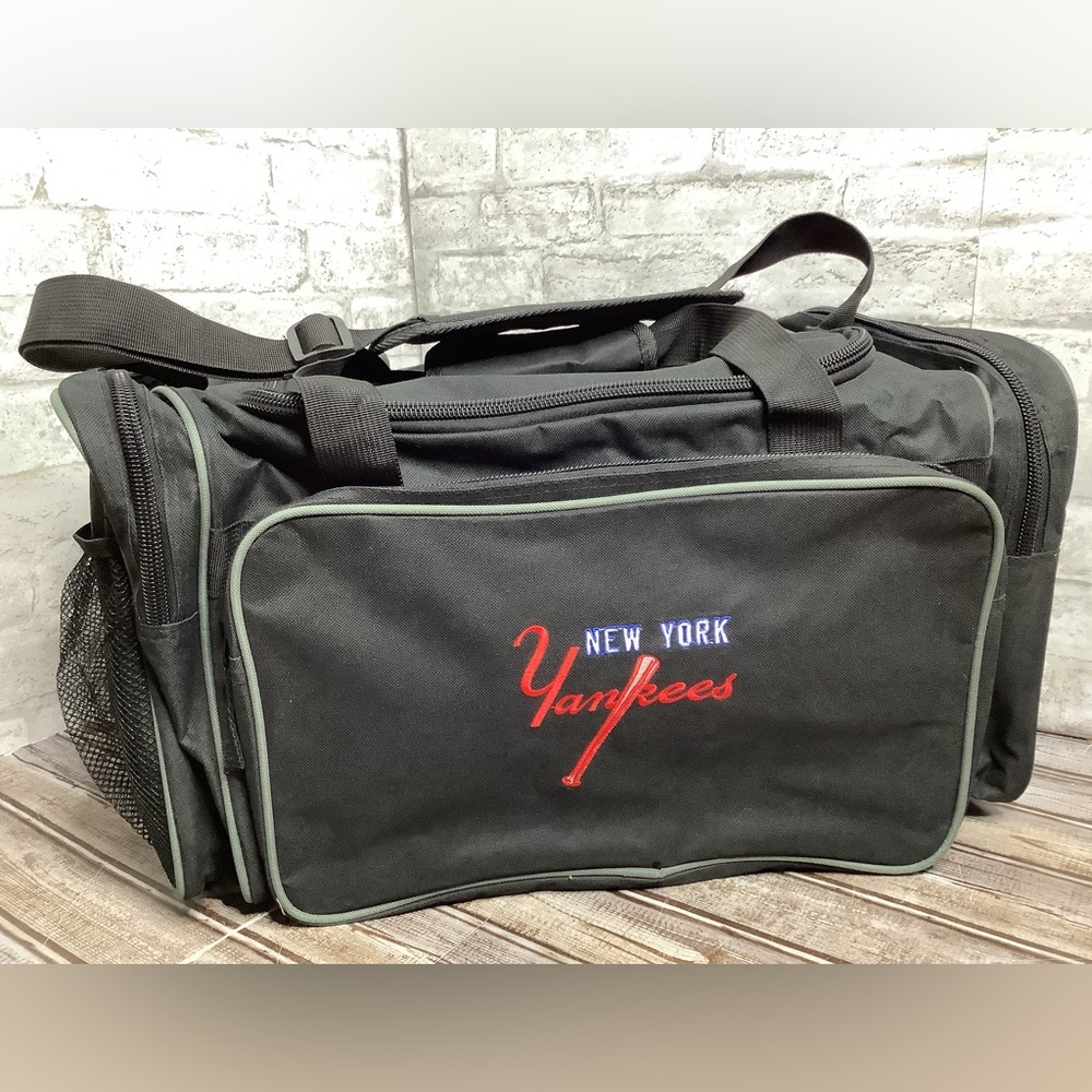 New York Yankees Black Canvas Travel Duffle Bag MLB Insiders Club Life Member